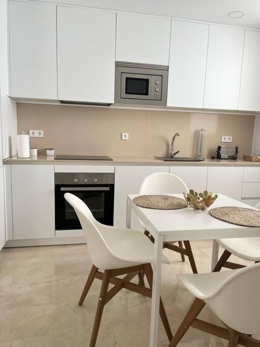 Ideal Estudio Para Parejas Конил-де-ла-Фронтера Екстериор снимка